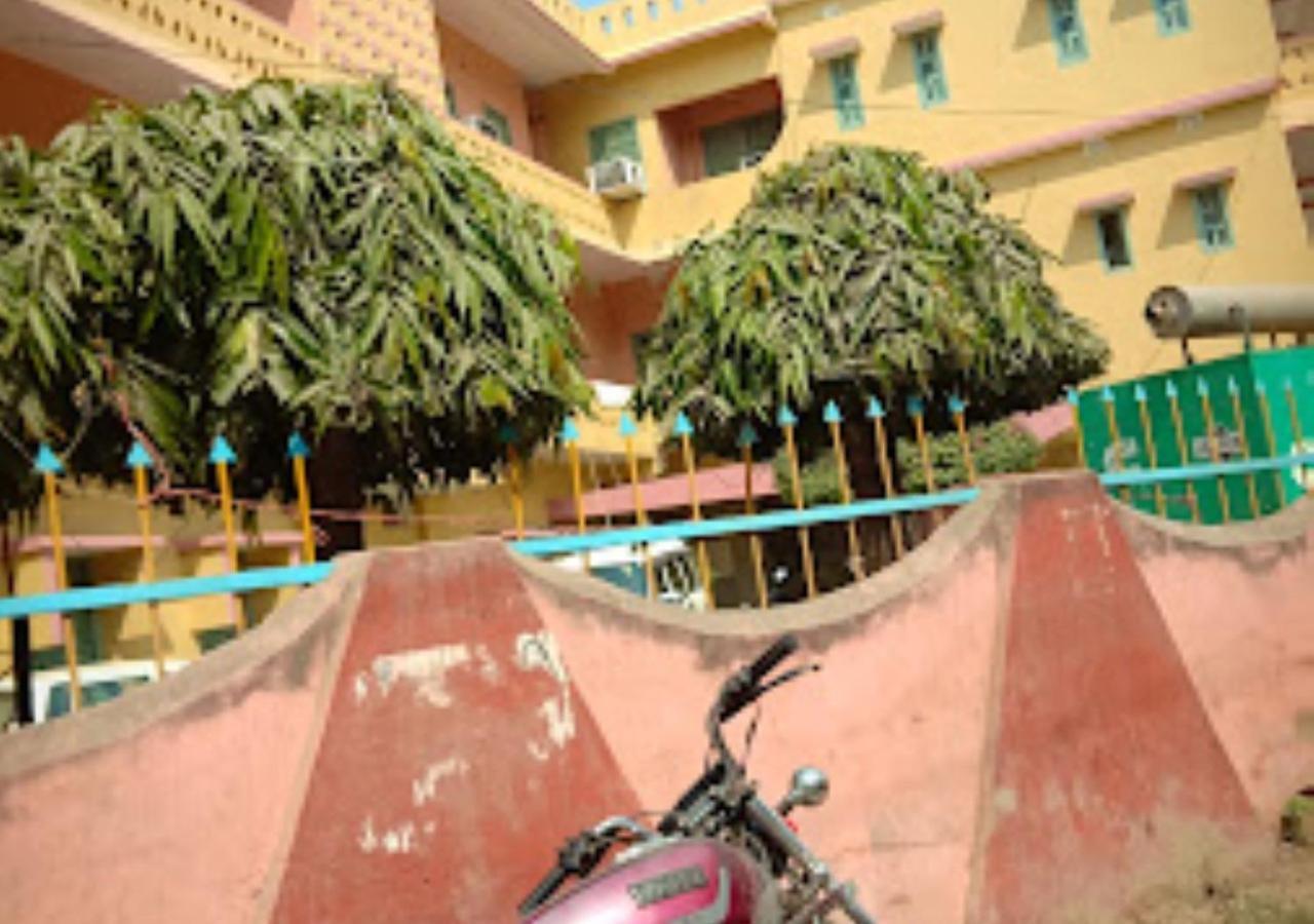Vijieya Hotel Bihar Saharsa المظهر الخارجي الصورة